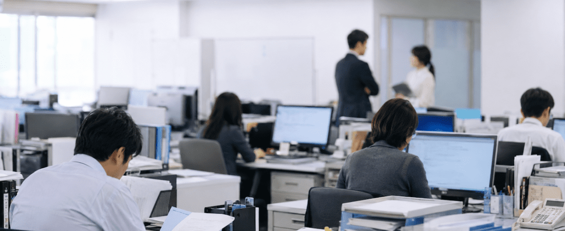 Why Japanese Workers Are Judged on Presence, Not Performance